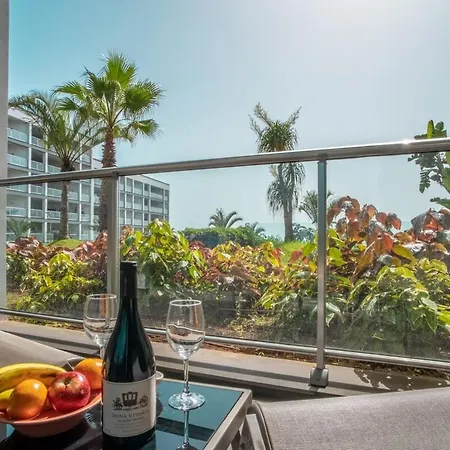 Madeira Palace Ak5 Апартаменты