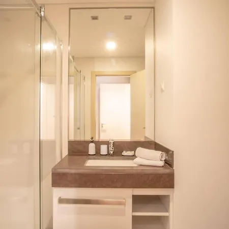 Madeira Palace Ak5 *